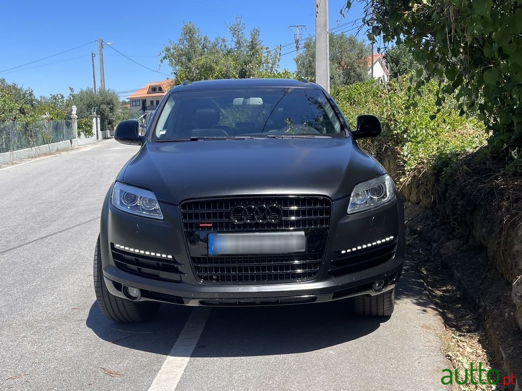 2008' Audi Q7 photo #2