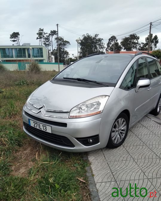 2009' Citroen C4 Grand Picasso photo #1