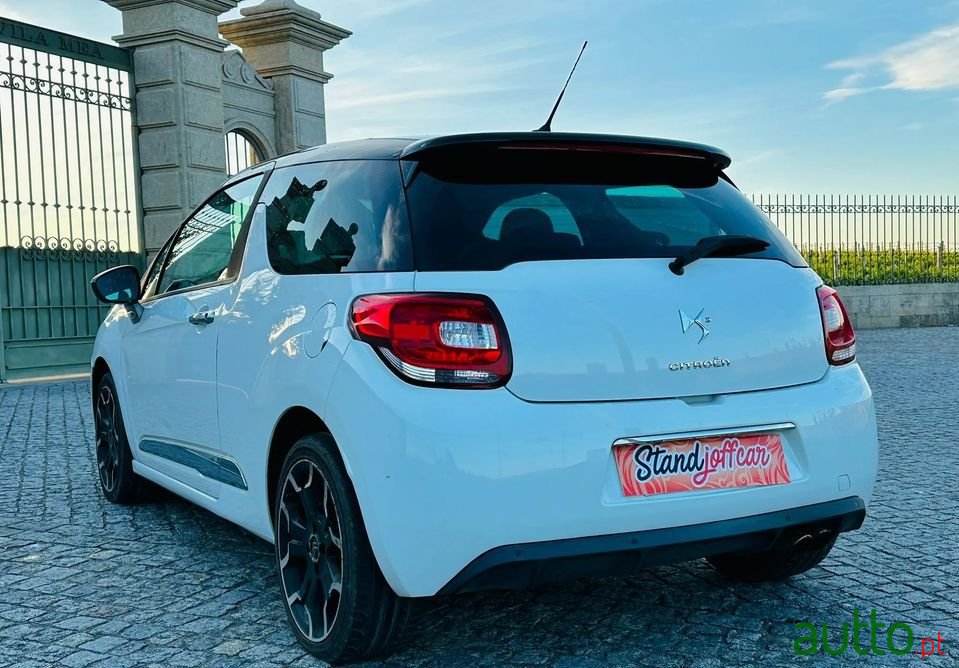 2010' Citroen DS3 photo #4