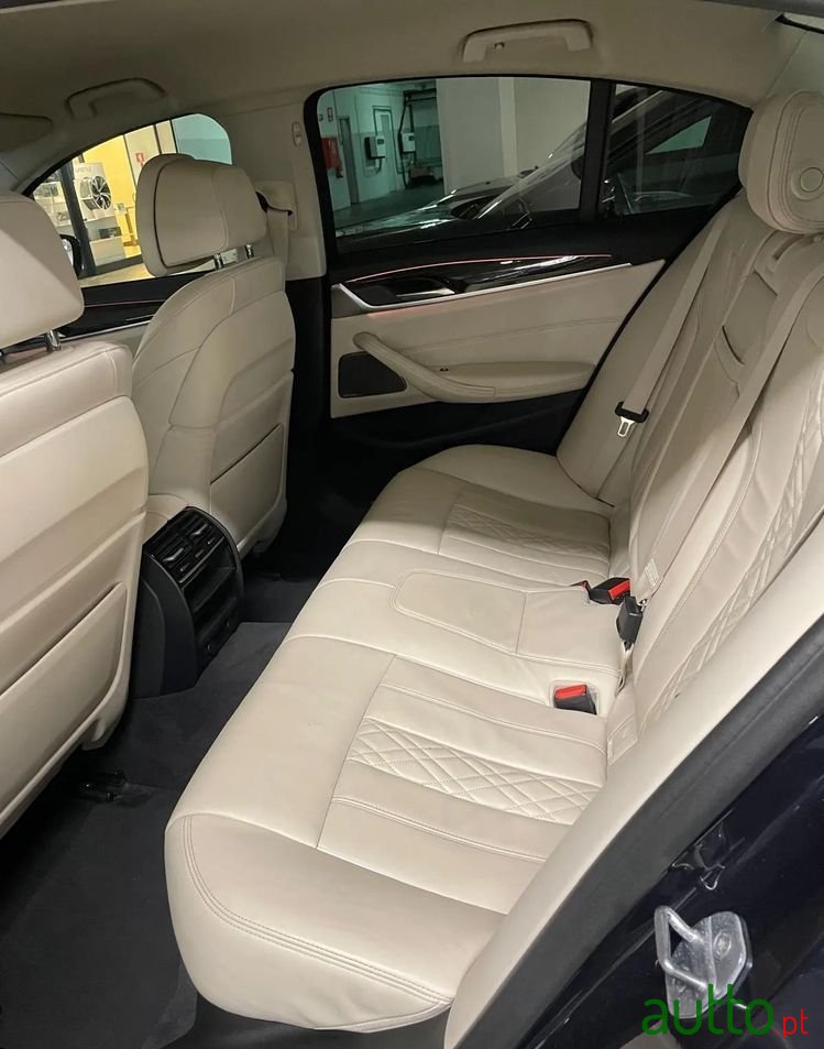 2019' BMW Série 5 photo #4
