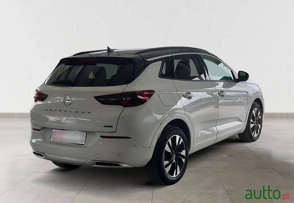 2024' Opel Grandland 1.6 T Phev Elegance photo #4