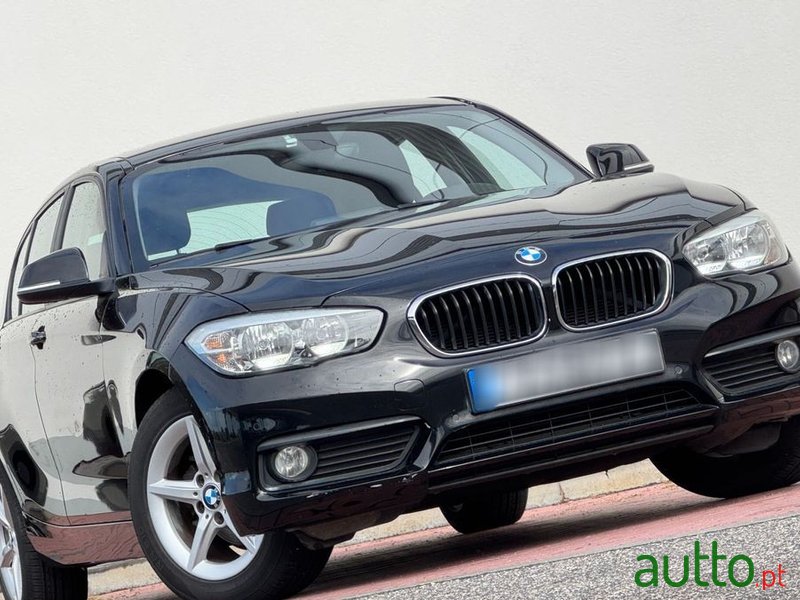 2016' BMW Série 1 D Line Urban photo #1