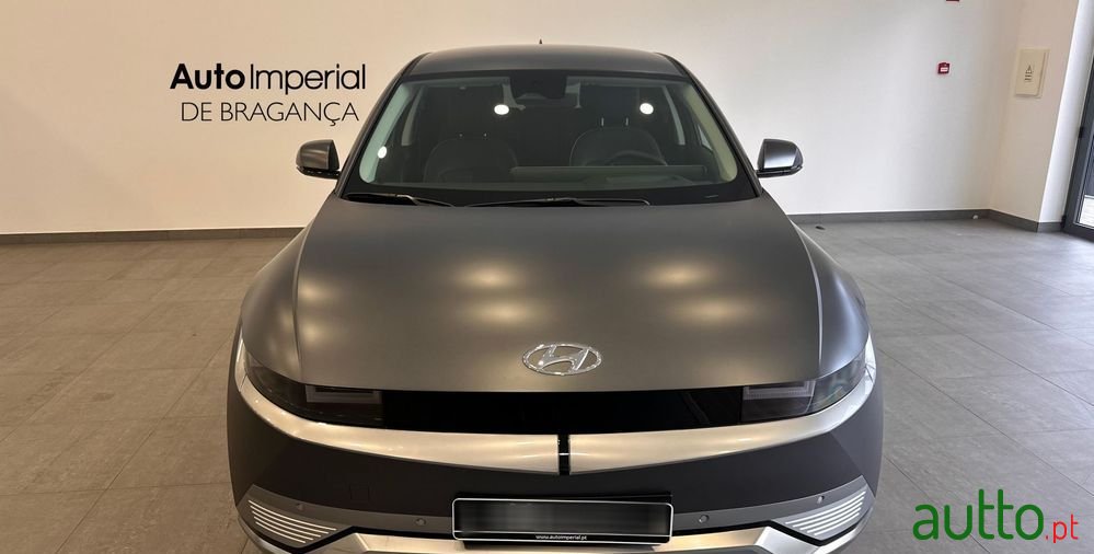 2024' Hyundai Ioniq 5 photo #2