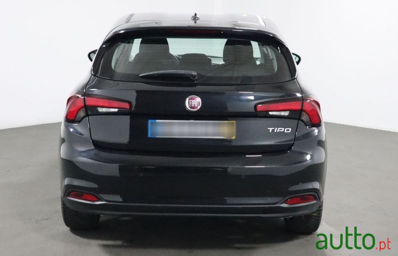 2018' Fiat Tipo 1.3 M-Jet Lounge photo #3