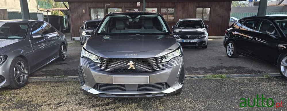 2021' Peugeot 3008 photo #2