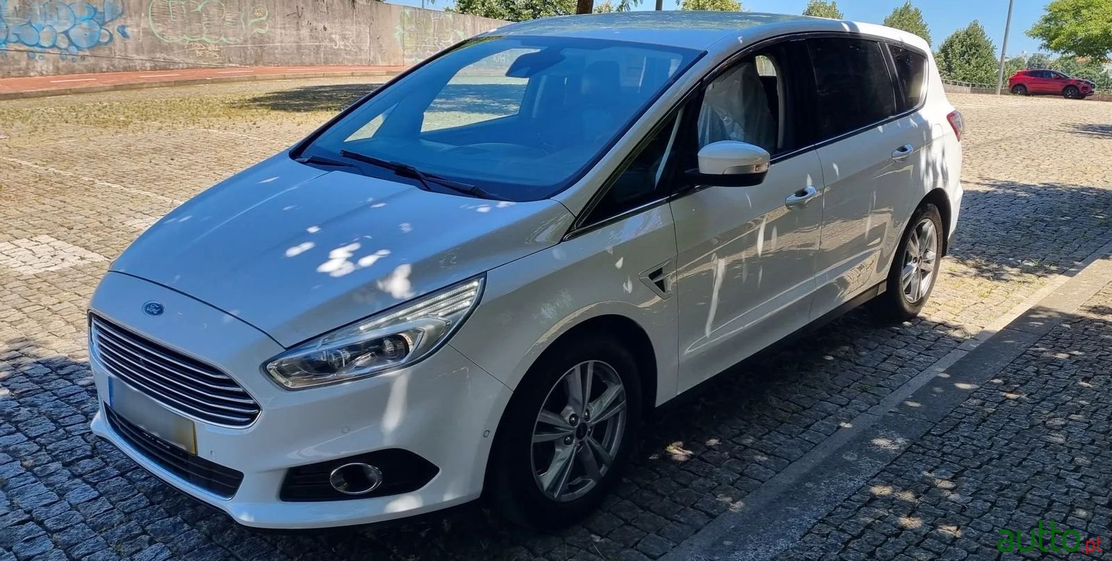 2016' Ford S-Max photo #3