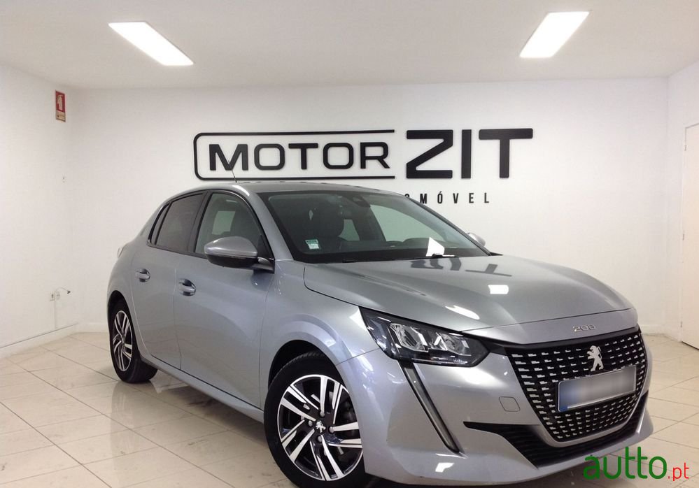 2021' Peugeot 208 photo #1