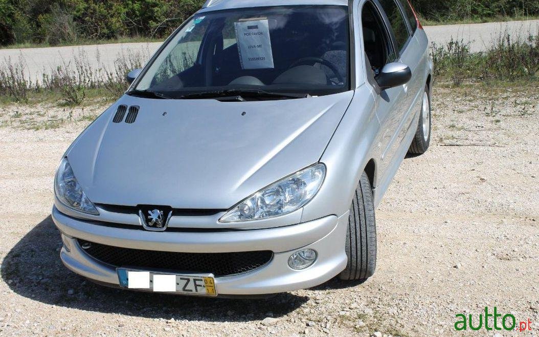 2004' Peugeot 206 Sw Quiksilver photo #2