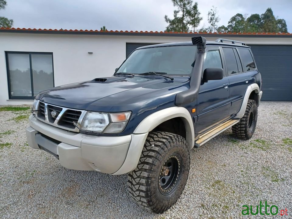 1998' Nissan Patrol photo #1