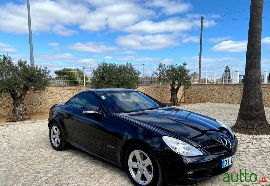 2007' Mercedes-Benz 200 photo #6