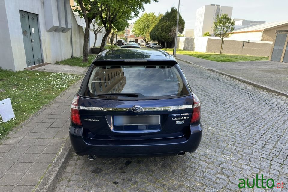 2009' Subaru Legacy photo #5