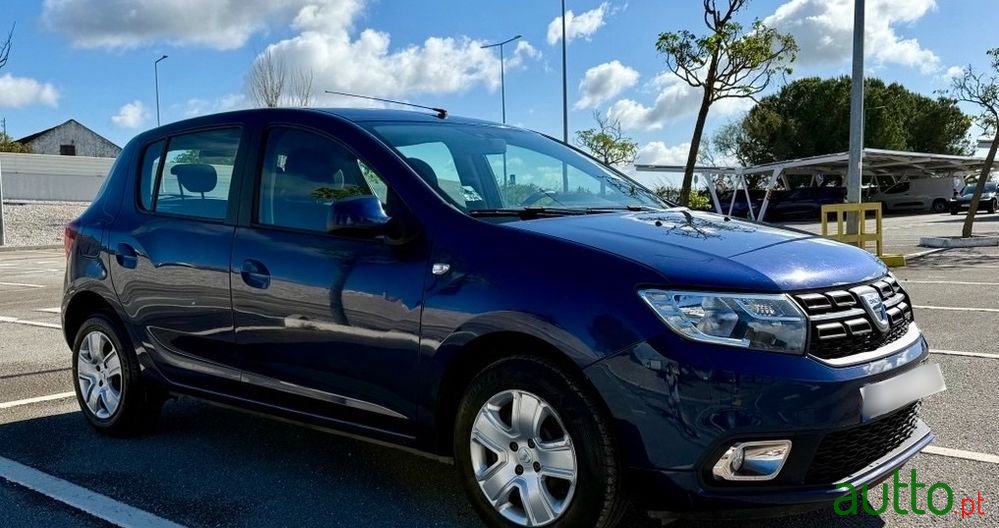 2017' Dacia Sandero Comfort photo #4