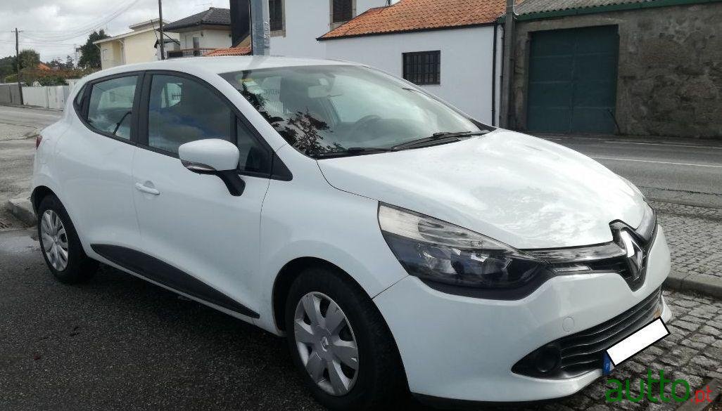 2013' Renault Clio 1.5 Dci Confort photo #2
