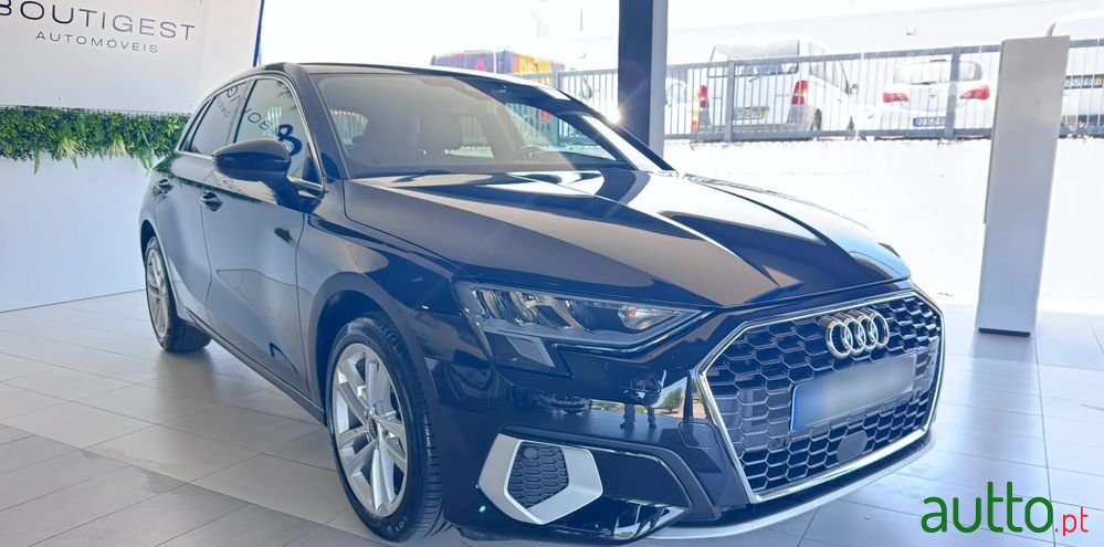 2023' Audi A3 Sportback photo #1