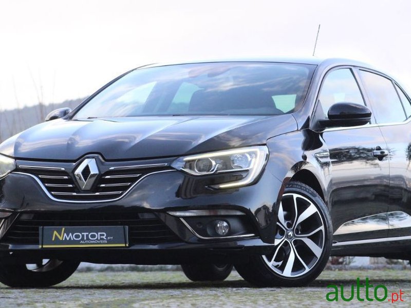 2017' Renault Megane photo #1