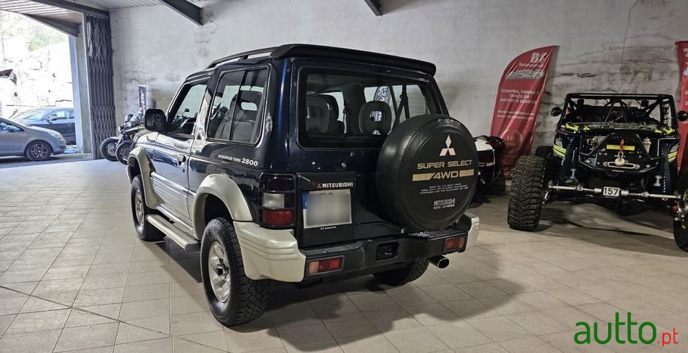 1994' Mitsubishi Pajero 2.8 Td Gls photo #3