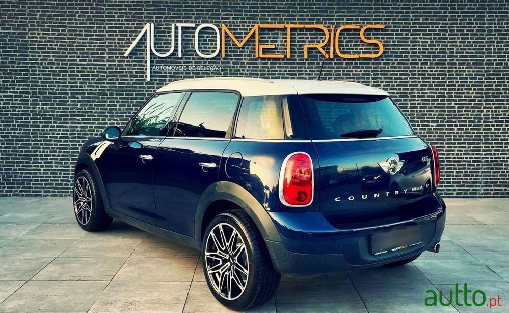 2013' MINI Countryman One D photo #3