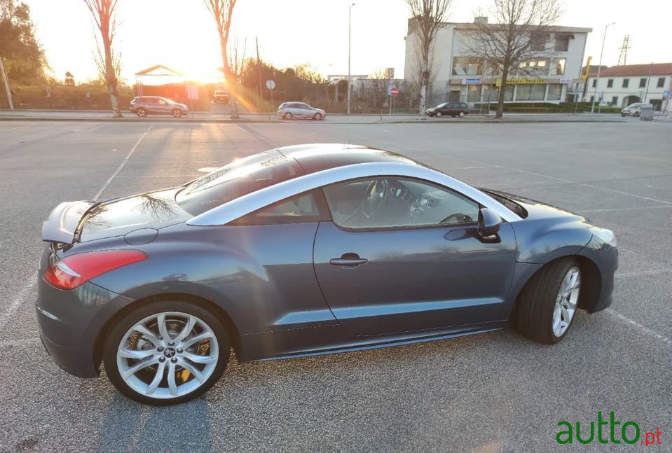 2010' Peugeot RCZ photo #5