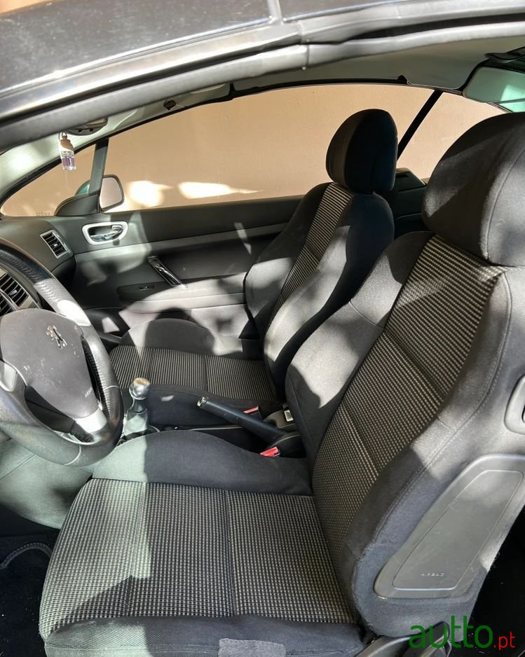 2005' Peugeot 307 photo #6