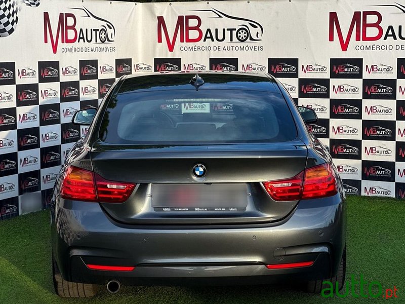2015' BMW Série 4 D Pack M Auto photo #4