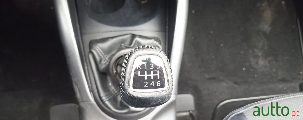 2012' Mitsubishi Outlander 2.2 Di-D Intense+ photo #6