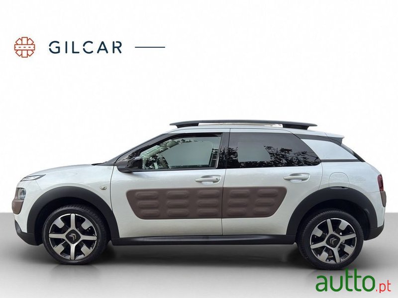 2016' Citroen C4 Cactus photo #4