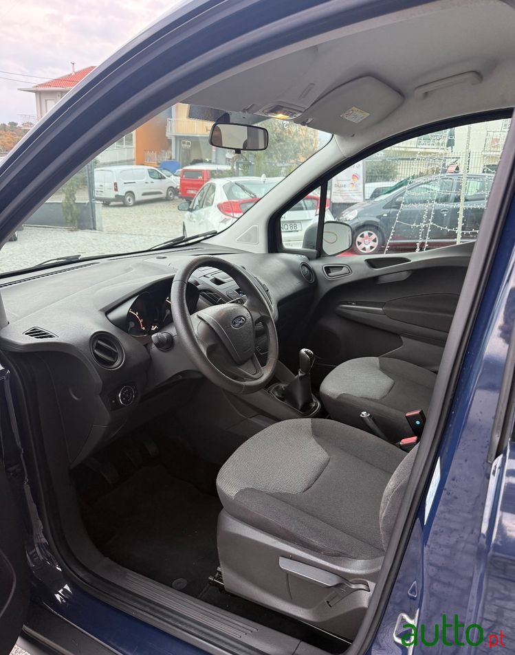 2015' Ford Tourneo Courier photo #5