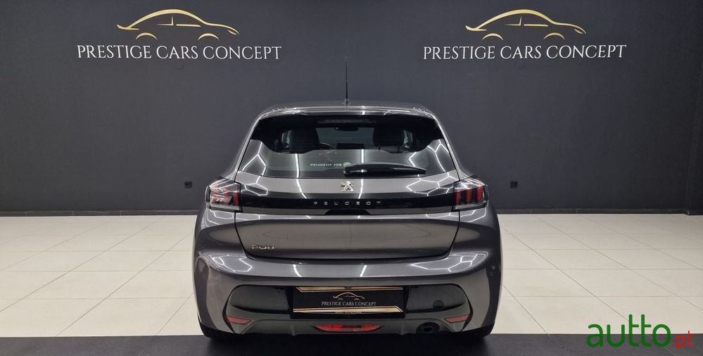 2020' Peugeot 208 photo #4