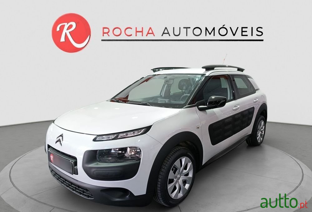 2017' Citroen C4 Cactus photo #1
