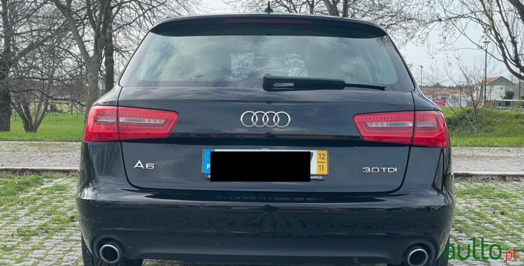 2012' Audi A6 Avant photo #6