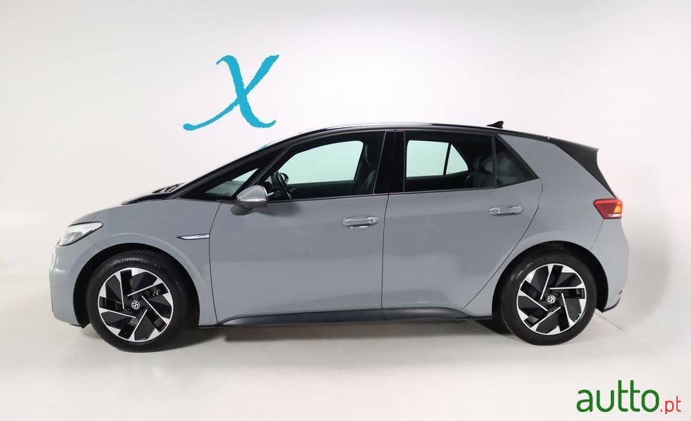 2022' Volkswagen ID.3 Pro photo #4