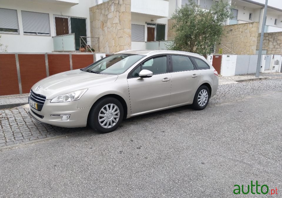 2012' Peugeot 508 Sw photo #1
