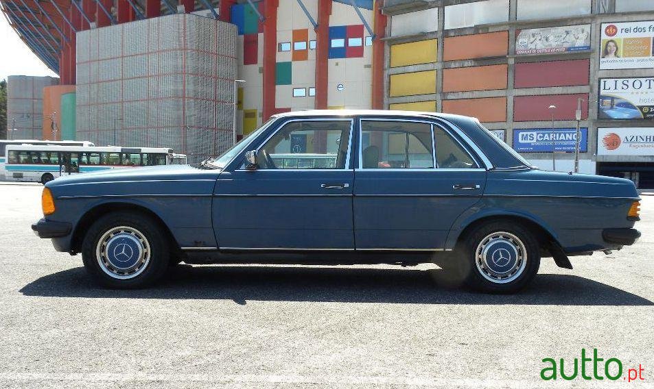 1980' Mercedes-Benz 240 240D photo #4