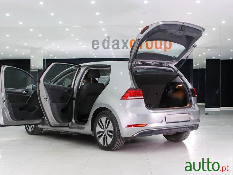 2019' Volkswagen e-Golf Ac/Dc photo #4