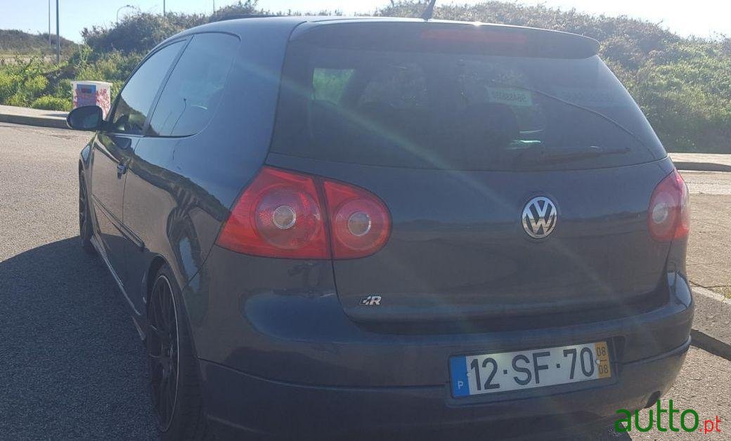 2008' Volkswagen Golf V 2.0 TdiR-Line photo #4