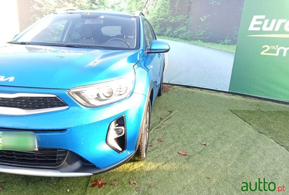 2022' Kia Stonic 1.2 Mpi Dynamic photo #3