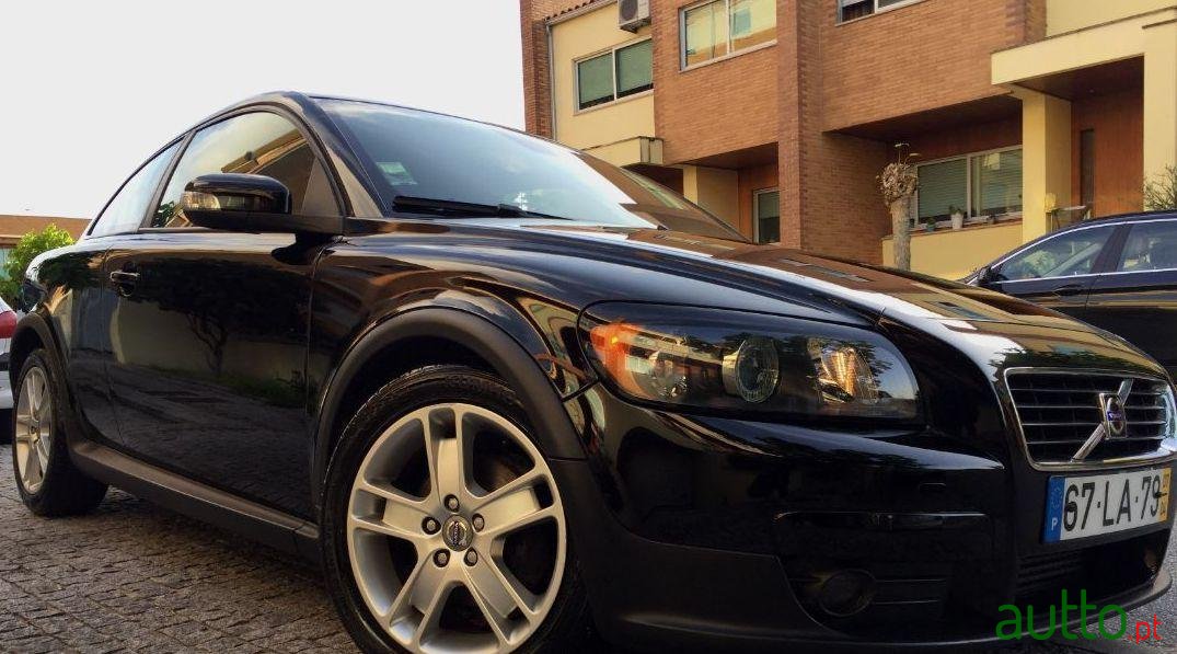 2007' Volvo C30 1.6D Sport photo #2