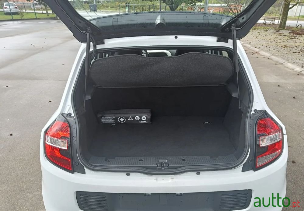 2016' Renault Twingo Sce 70 Life photo #6