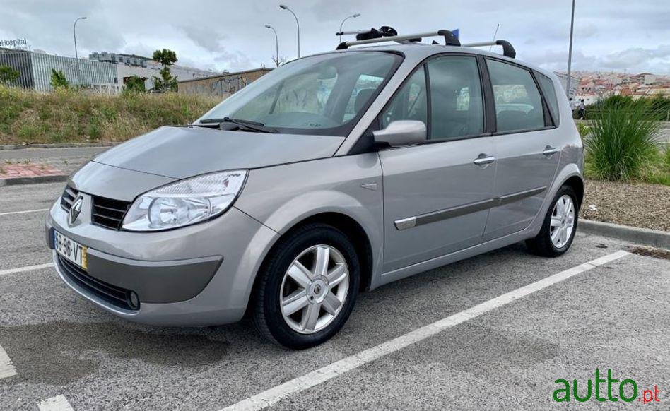 2003' Renault Scenic photo #2