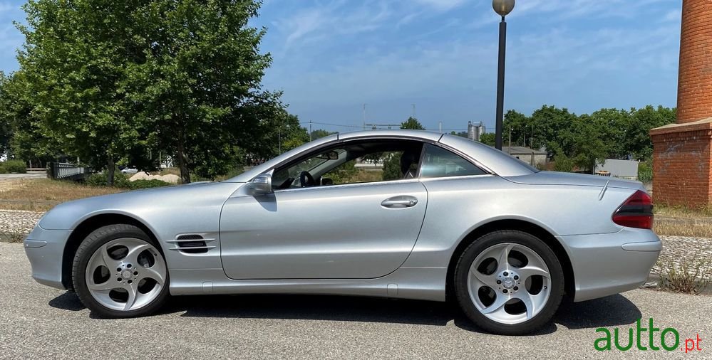 2005' Mercedes-Benz SL 350 Edition 50 photo #4