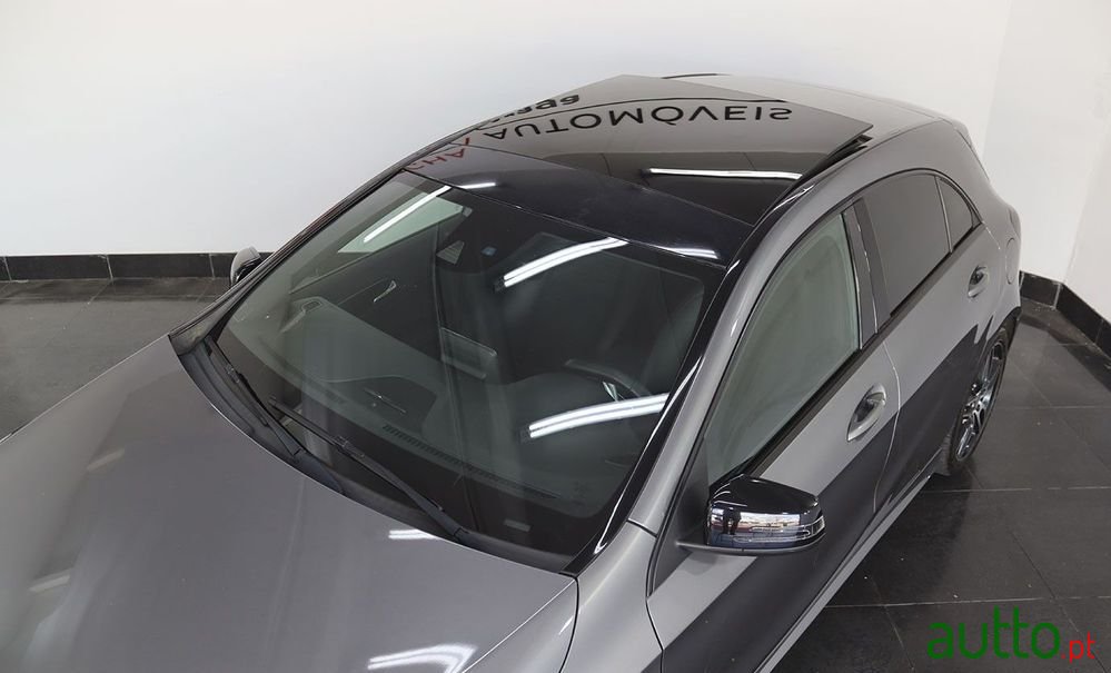 2017' Mercedes-Benz Classe A photo #4