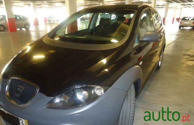 2010' SEAT Altea photo #2