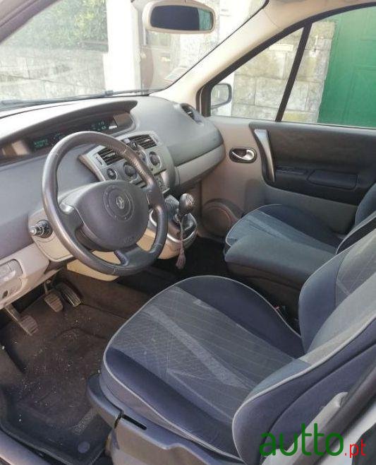 2003' Renault Scenic photo #3