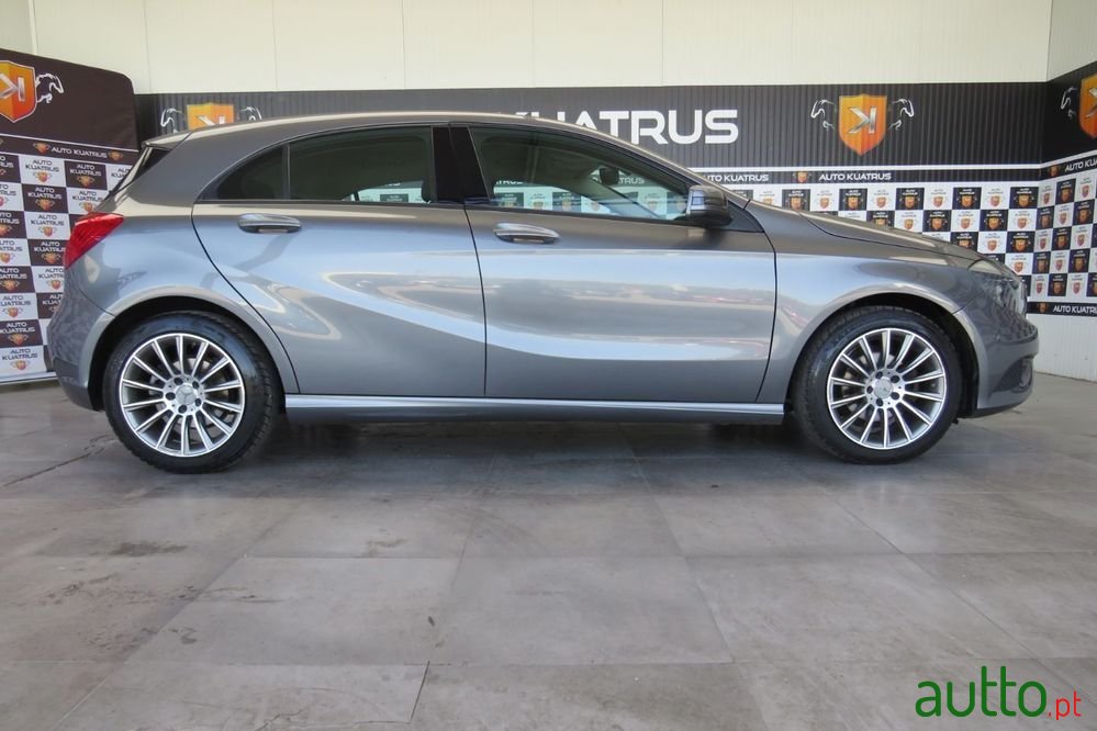 2015' Mercedes-Benz A 180 photo #6