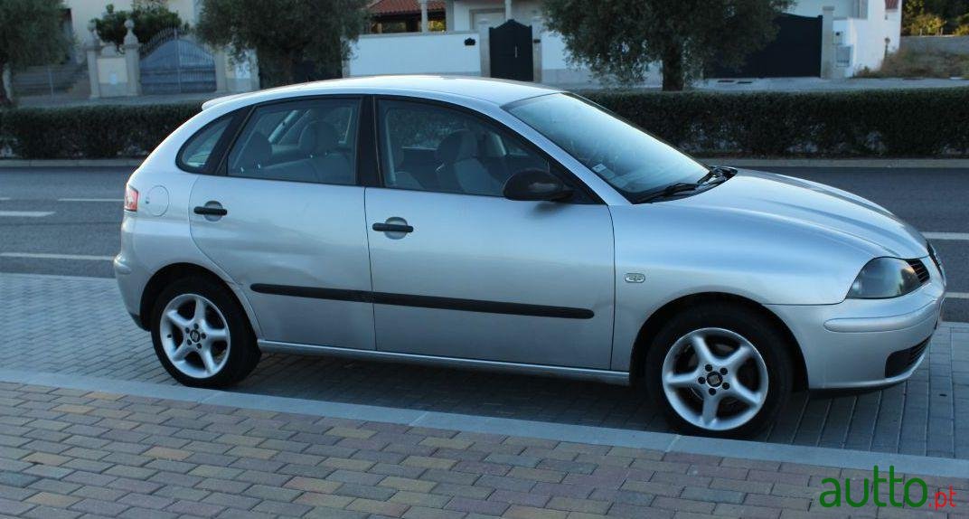 2003' SEAT Ibiza 1.4 Tdi photo #1