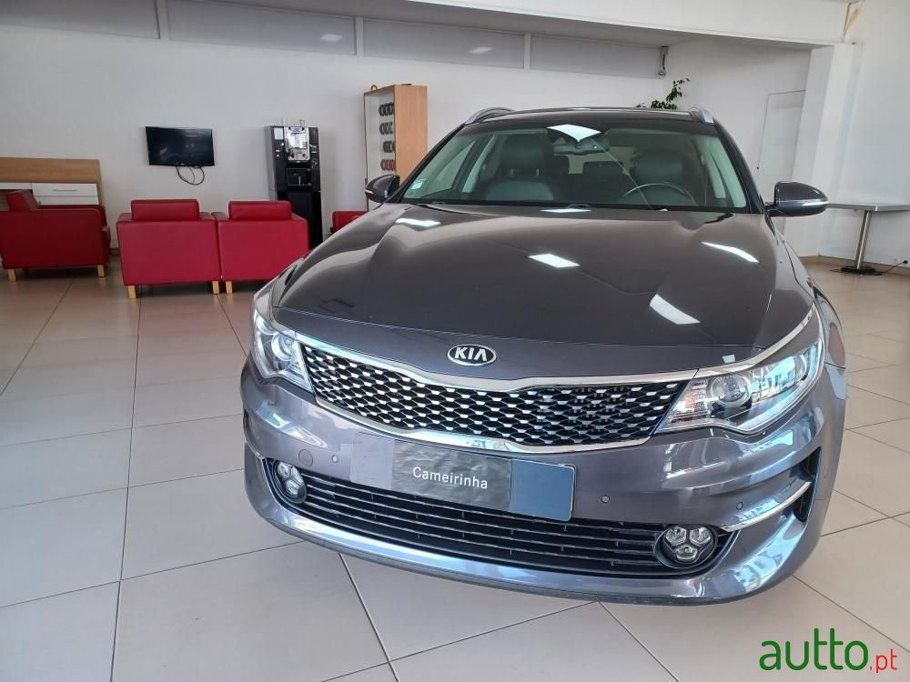 2018' Kia Optima Sw photo #3