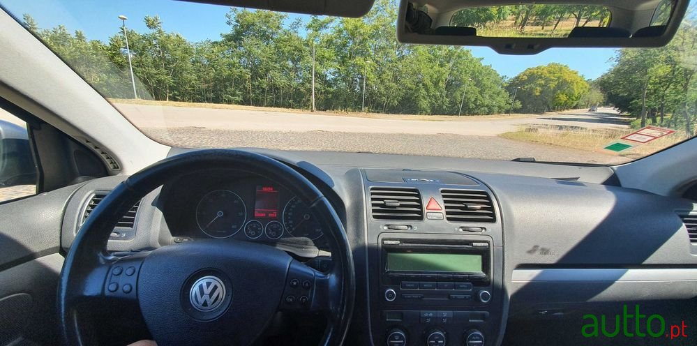 2008' Volkswagen Golf Variant photo #4