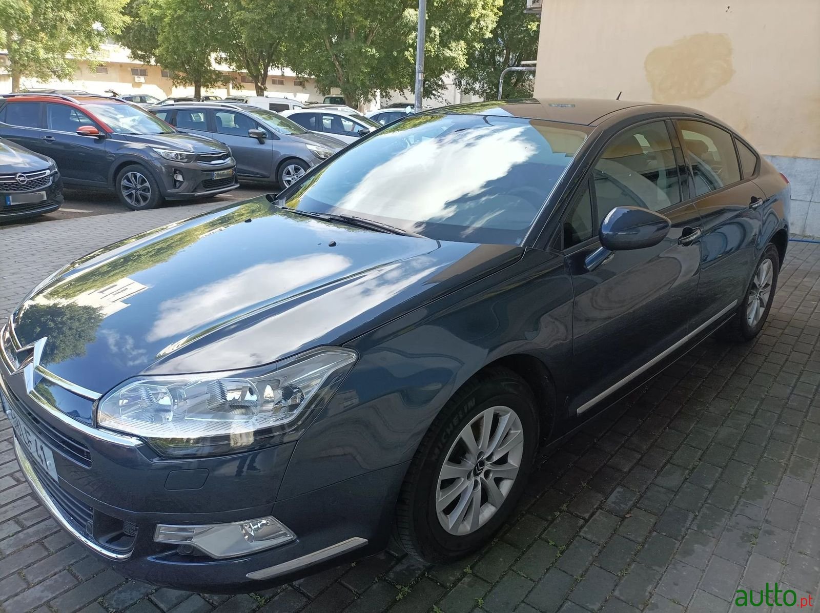 2011' Citroen C5 photo #6