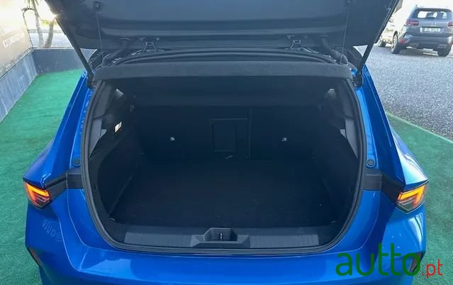 2023' Opel Astra 54 Kwh Gs photo #6