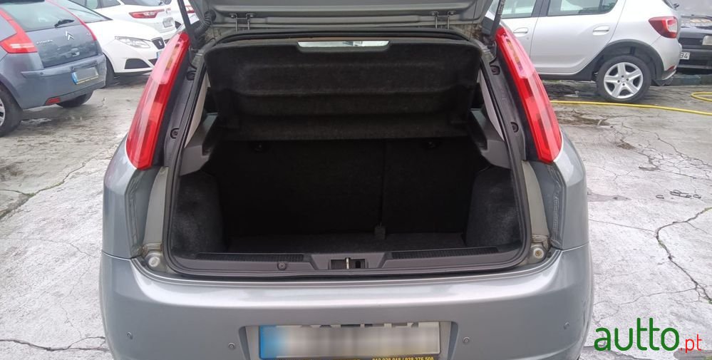 2008' Fiat Grande Punto photo #3